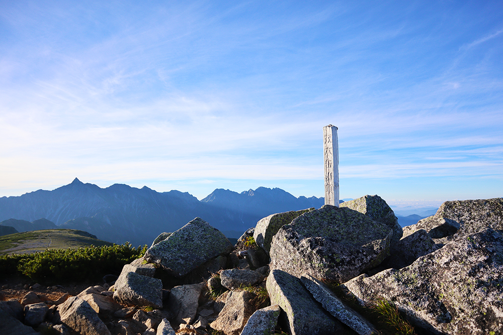 双六岳(標高2,860m)