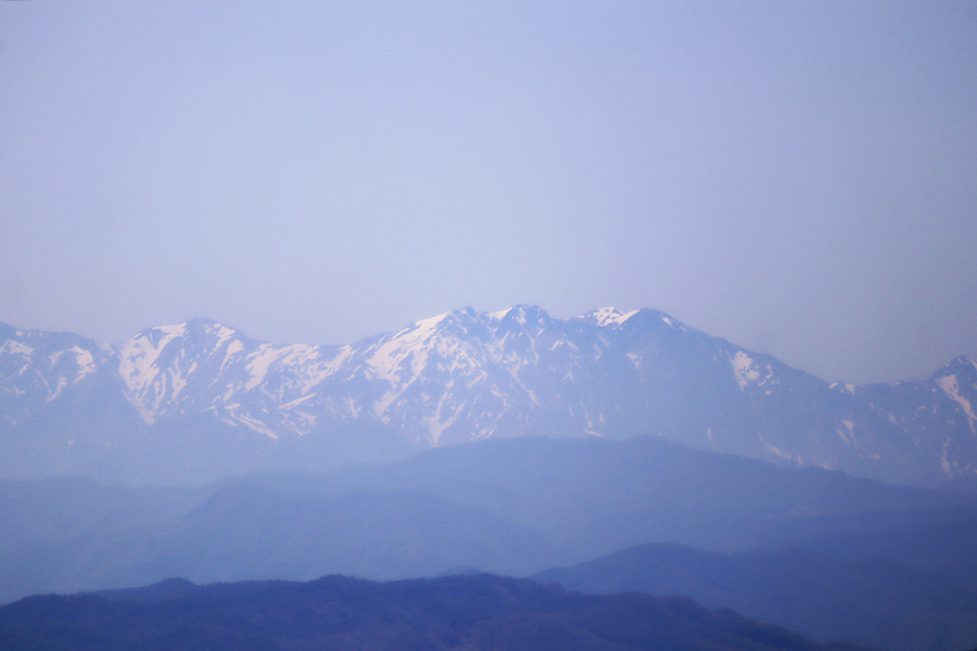 険しくも美しい谷川連峰