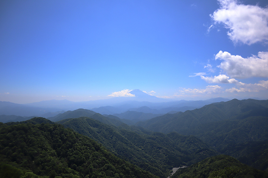 塔の岳 山頂からの見晴らし