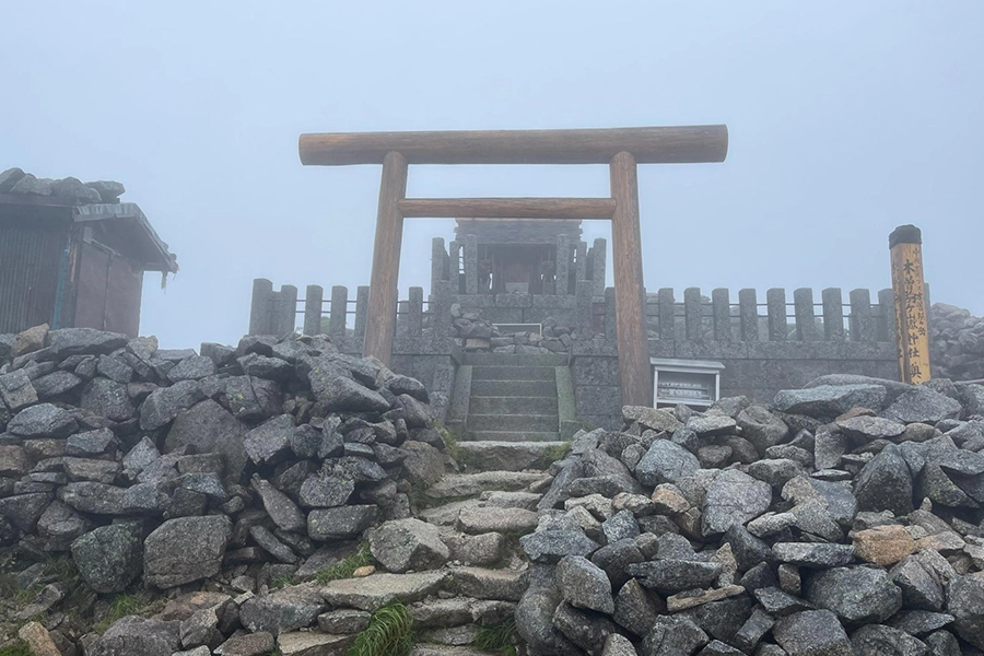 木曽駒ヶ岳神社