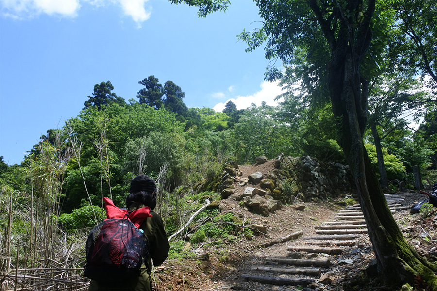 朝熊山登山